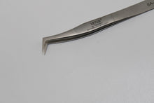 Cargar imagen en el visor de la galería, Vetus Pick Up Fanning Tweezer