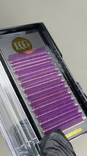 Załaduj obraz do przeglądarki galerii, Easy Fan Coloured Lash Extensions | Professional Lash Trays