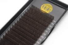 Załaduj obraz do przeglądarki galerii, Dark Brown Volume Lashes
