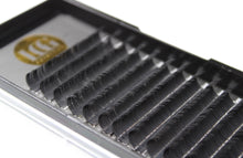 Load image into Gallery viewer, 0.20 12-15mm Mixed Lengths Eyelash Trays
