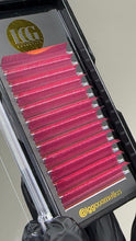 Cargar imagen en el visor de la galería, Volume Coloured Lash Trays | Professional Coloured Lash Extensions
