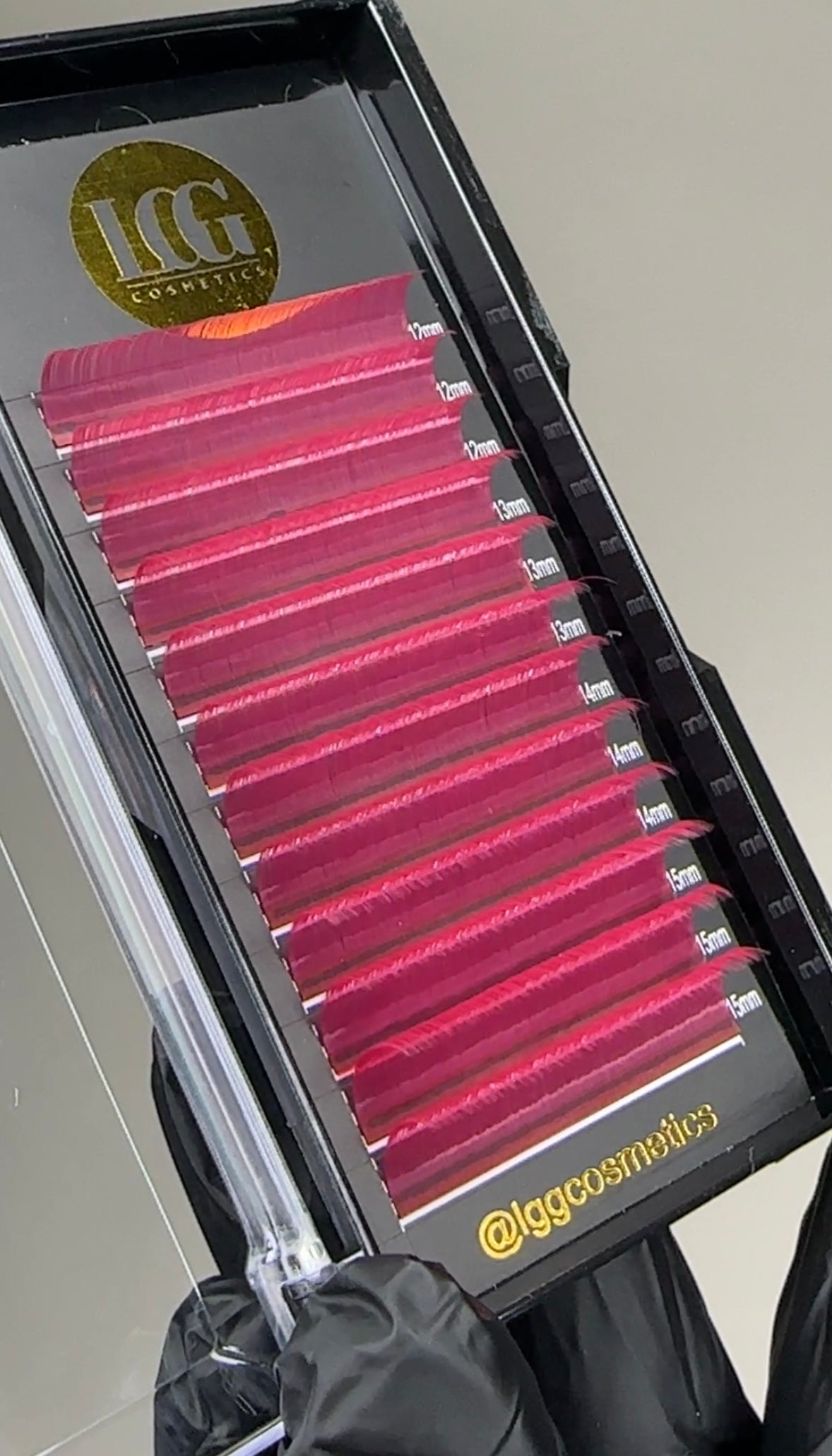 Pink Lash - 0.05 Easy Fanning 12-15mm Mixed Lengths Eyelash Trays