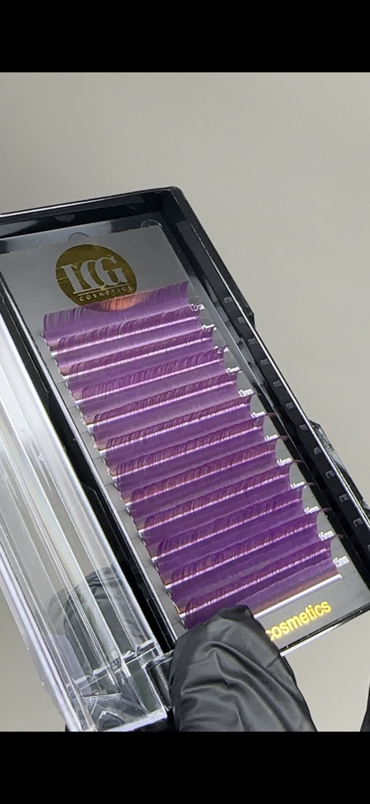 Purple Lash - 0.05 Easy Fanning 12-15mm Mixed Lengths Eyelash Trays